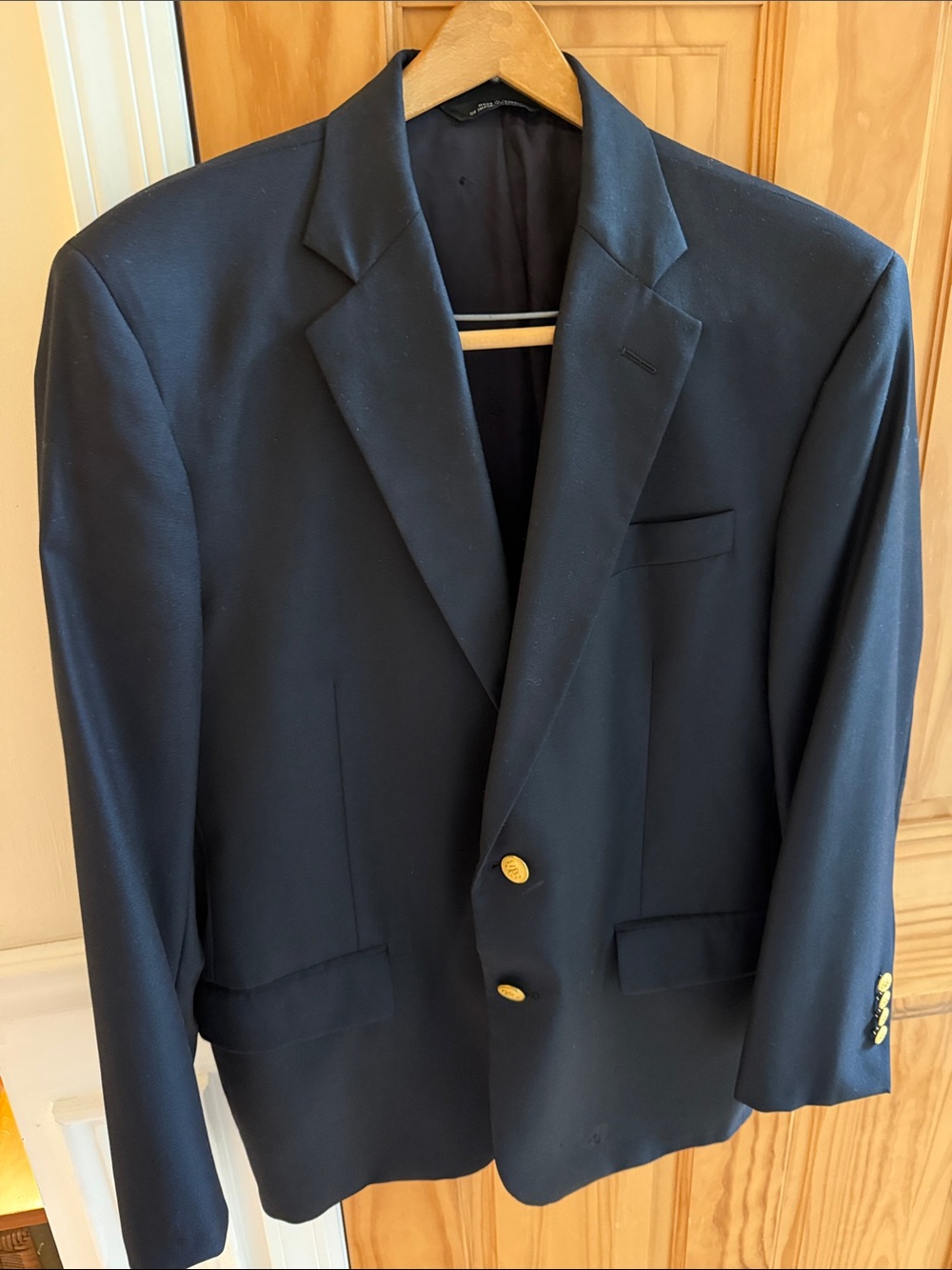 Brooks Brothers Men’s Dark Navy sports jacket